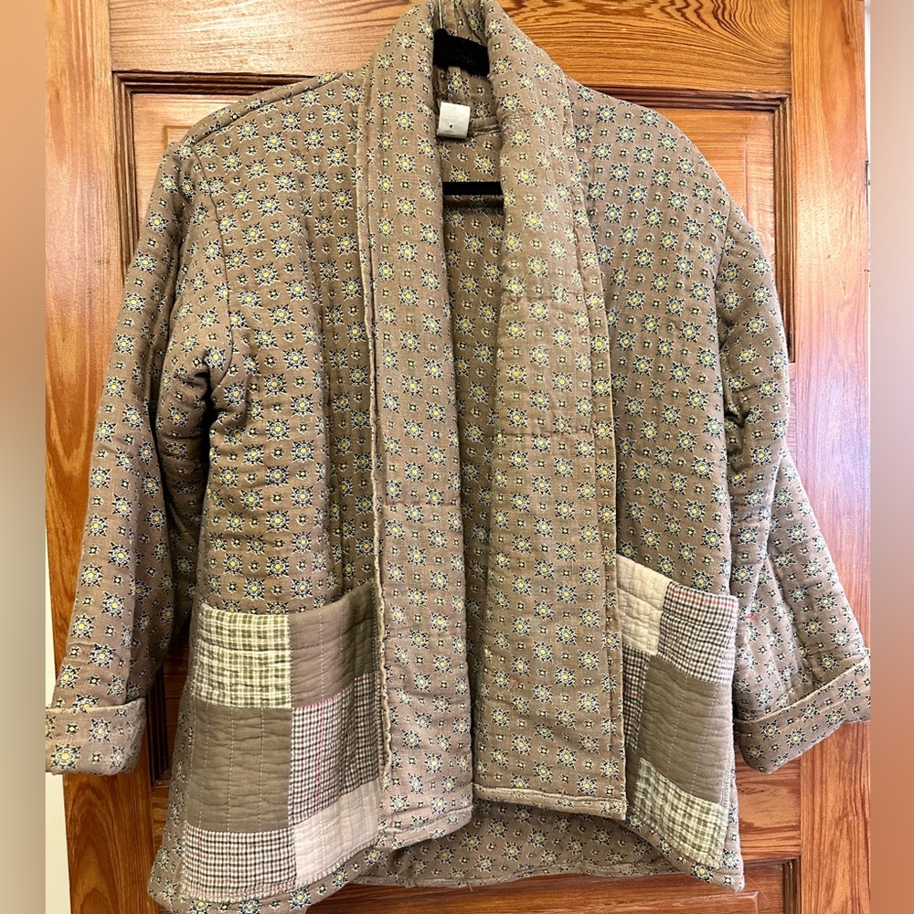 Vintage quilt coat - heavier weight; very warm.